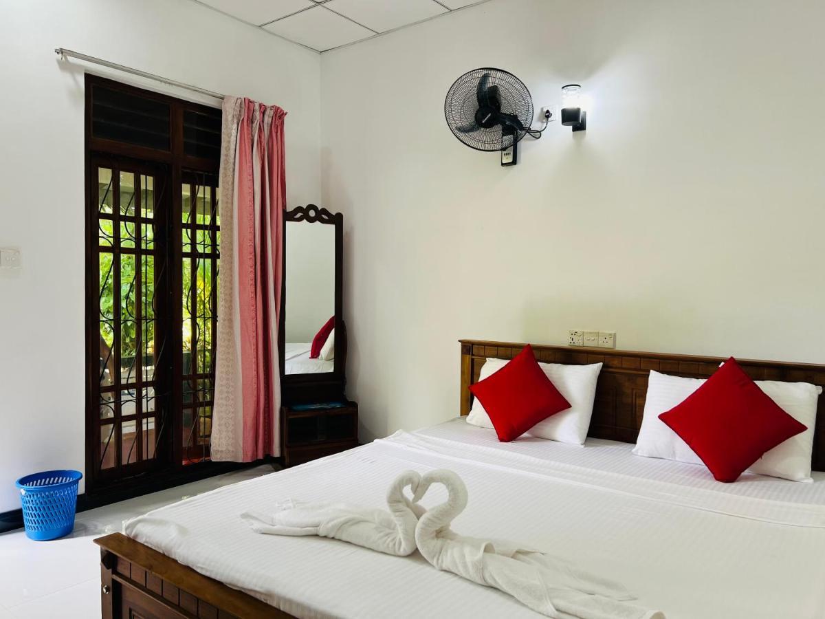 Sigiri Budget Homestay Sigiriya Exterior photo